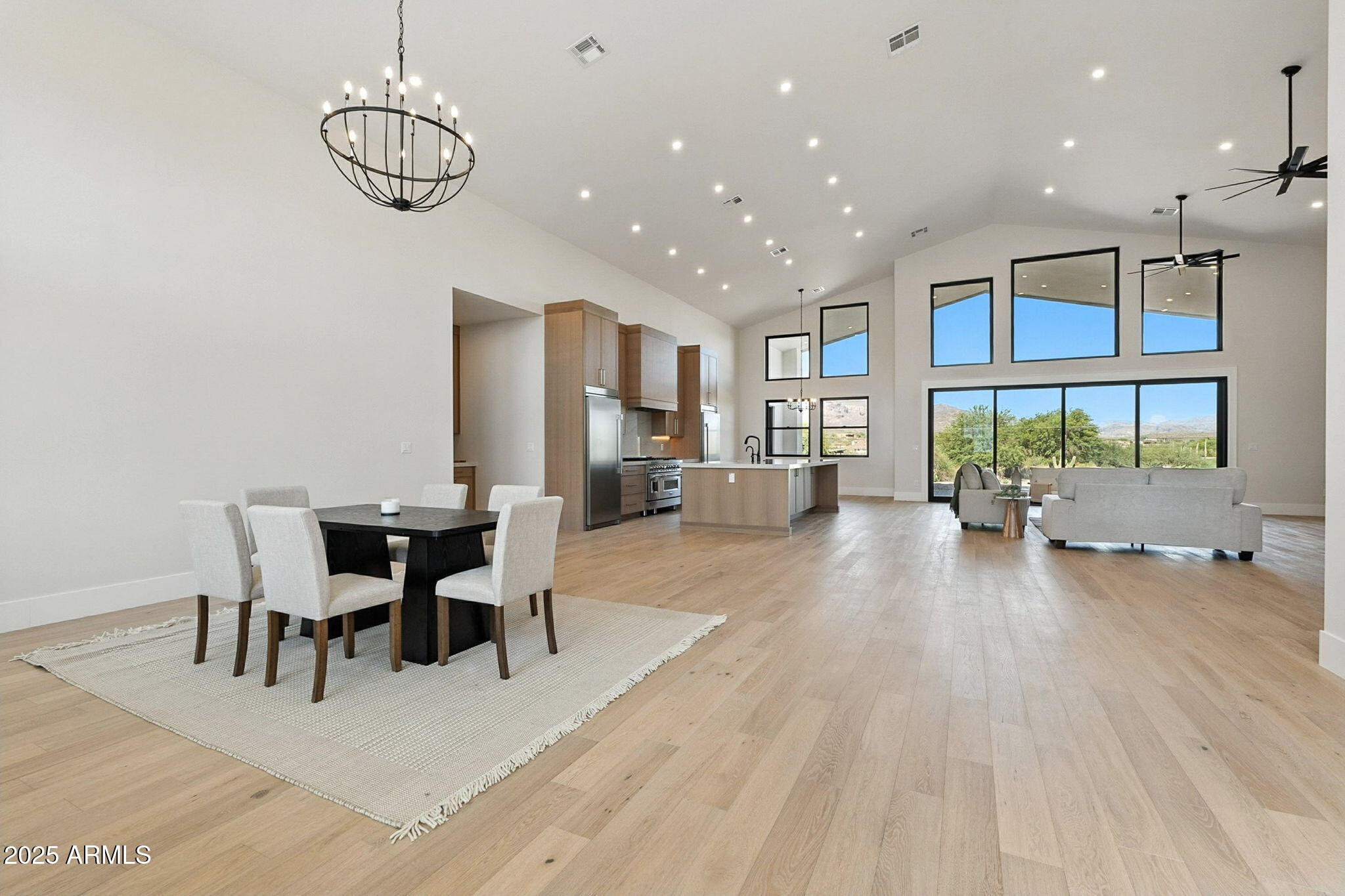 Montana Dorada - Residential