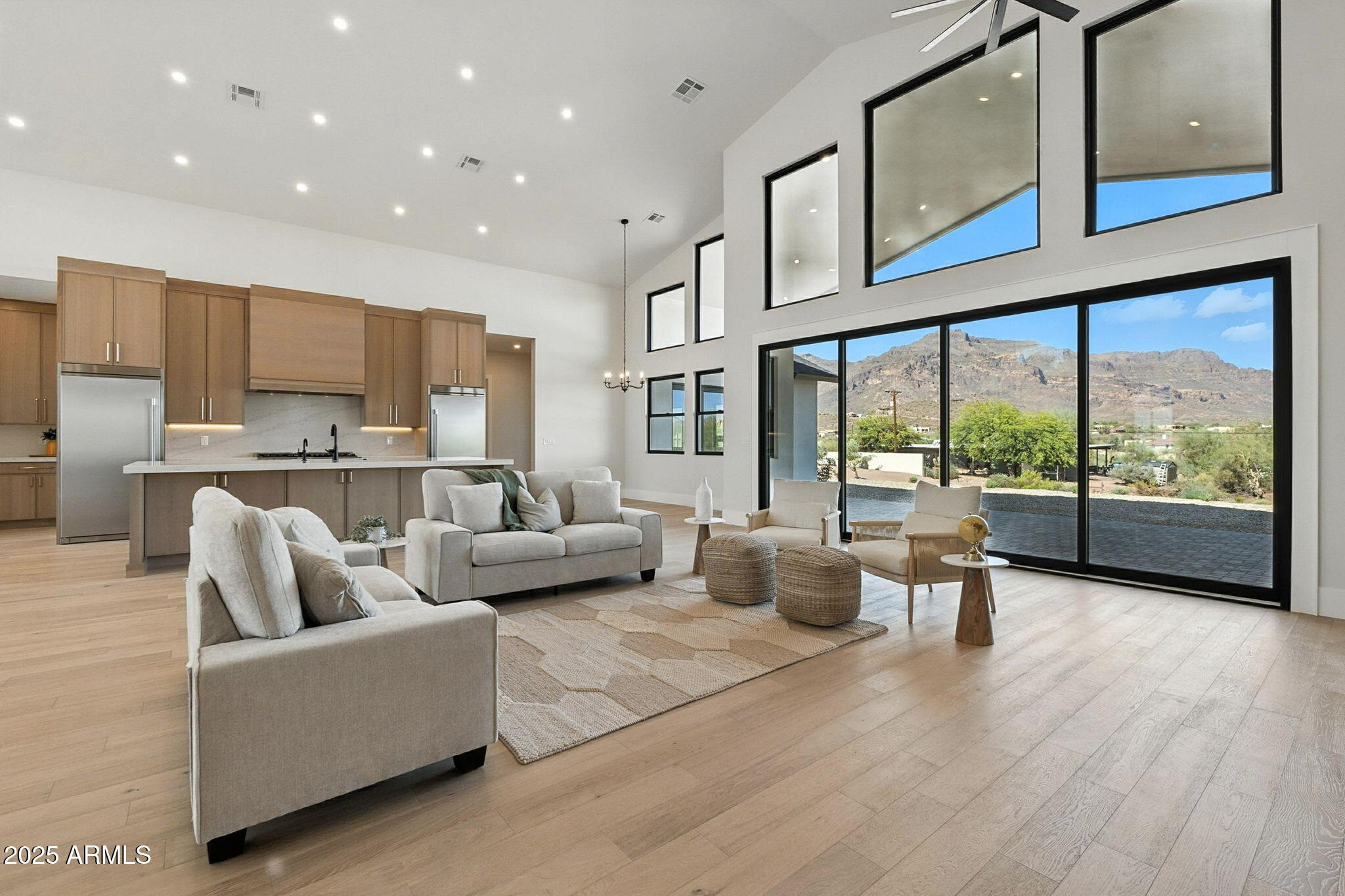 Montana Dorada - Residential