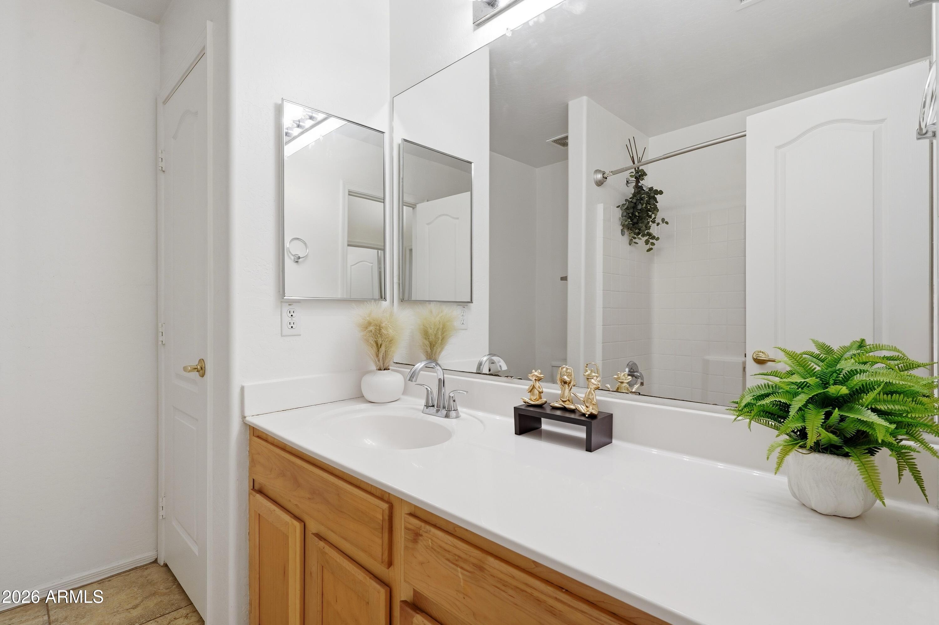 FOOTHILLS PASEO 2 - Residential