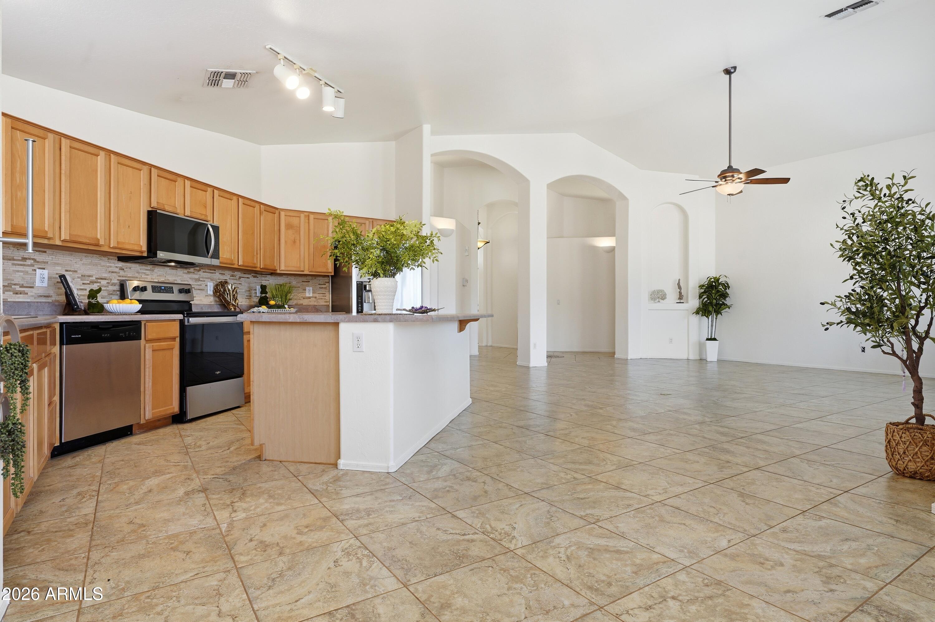 FOOTHILLS PASEO 2 - Residential