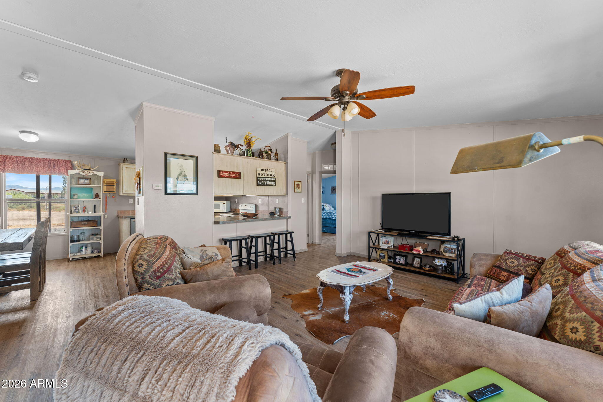 CONGRESS VILLAGE UNIT 2 - Residential