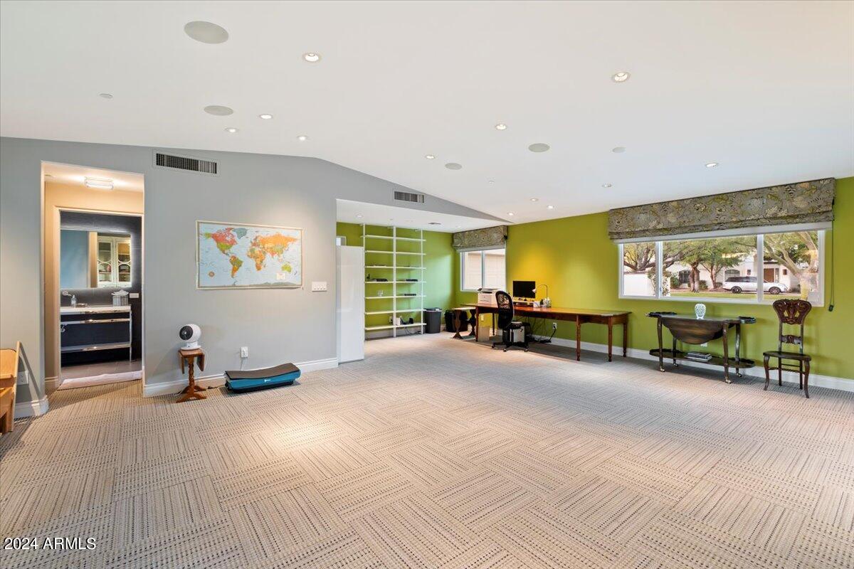 DOUBLETREE RANCHOS 2 - Residential