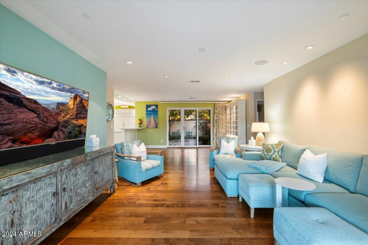 DOUBLETREE RANCHOS 2 - Residential