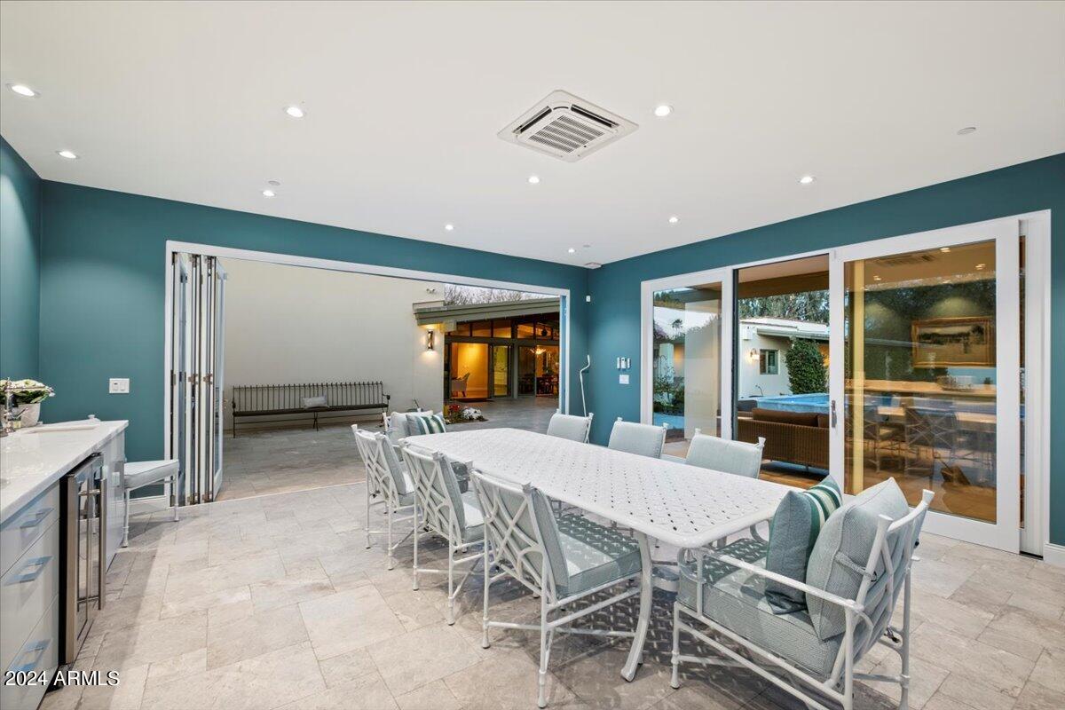 DOUBLETREE RANCHOS 2 - Residential