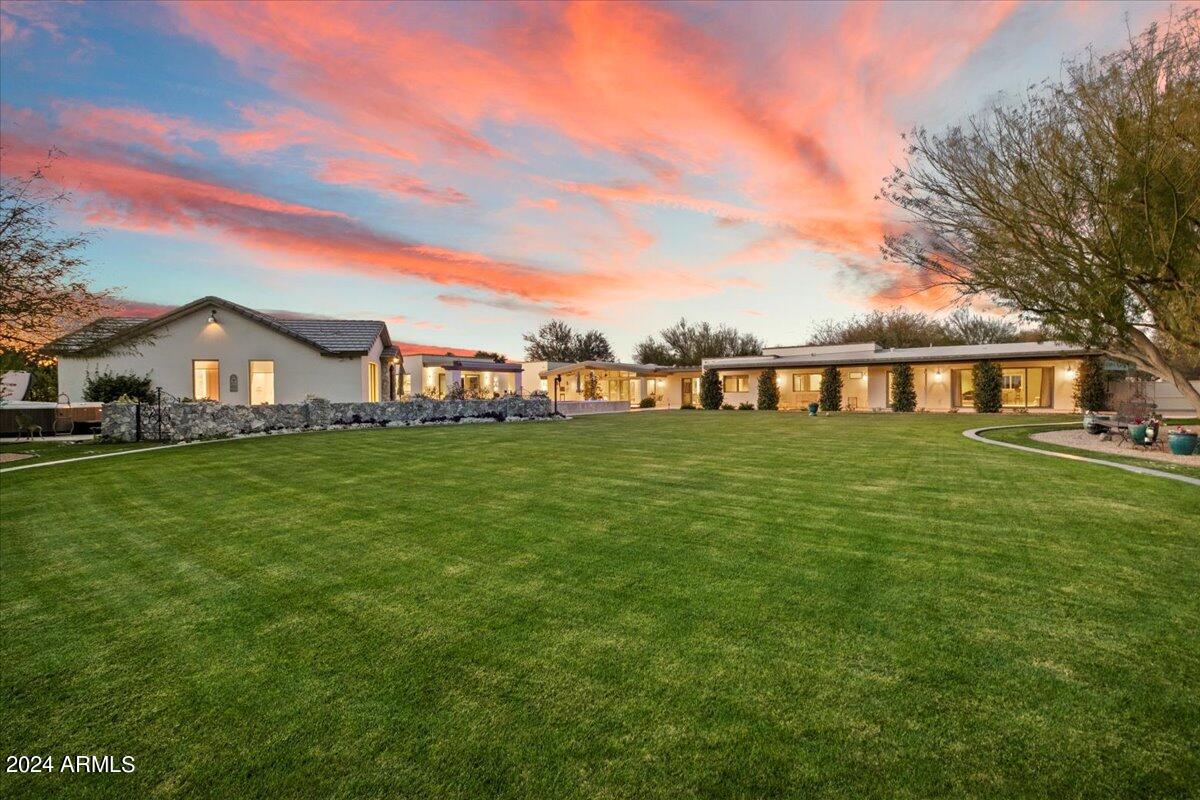DOUBLETREE RANCHOS 2 - Residential