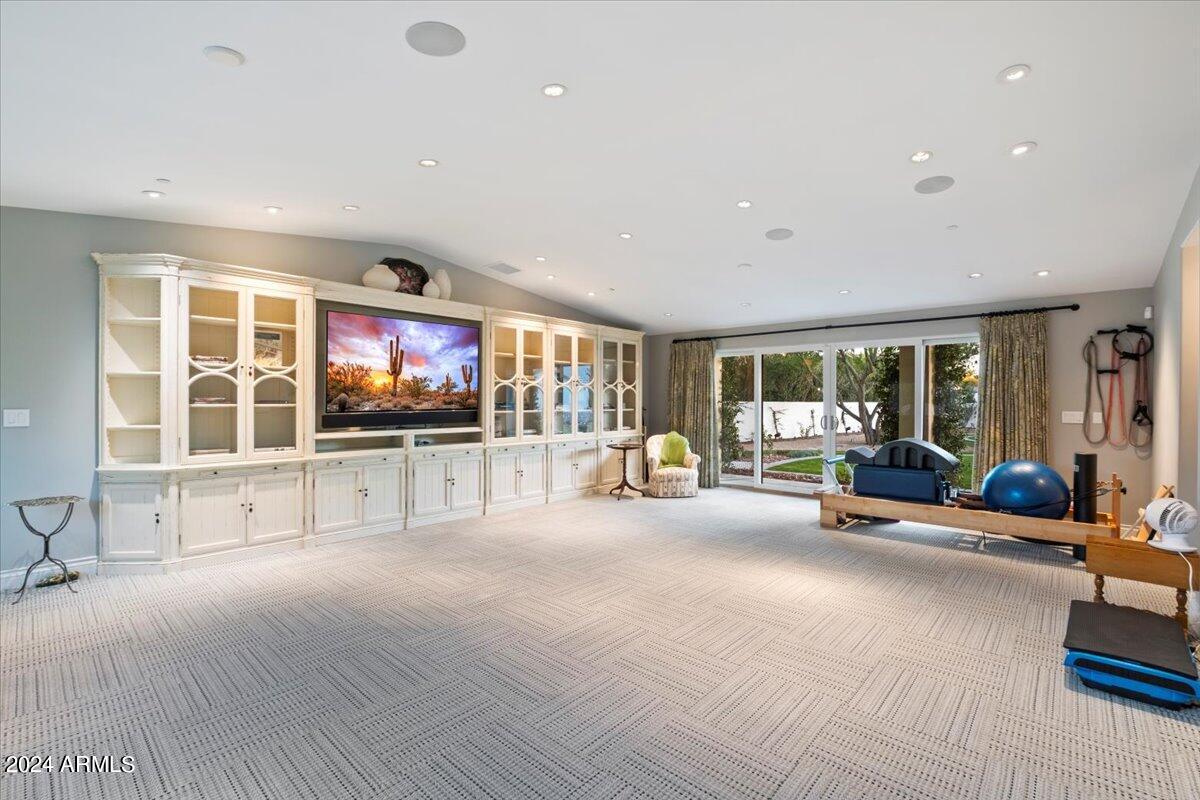 DOUBLETREE RANCHOS 2 - Residential