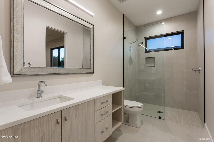 BERNEIL RANCHOS - Residential