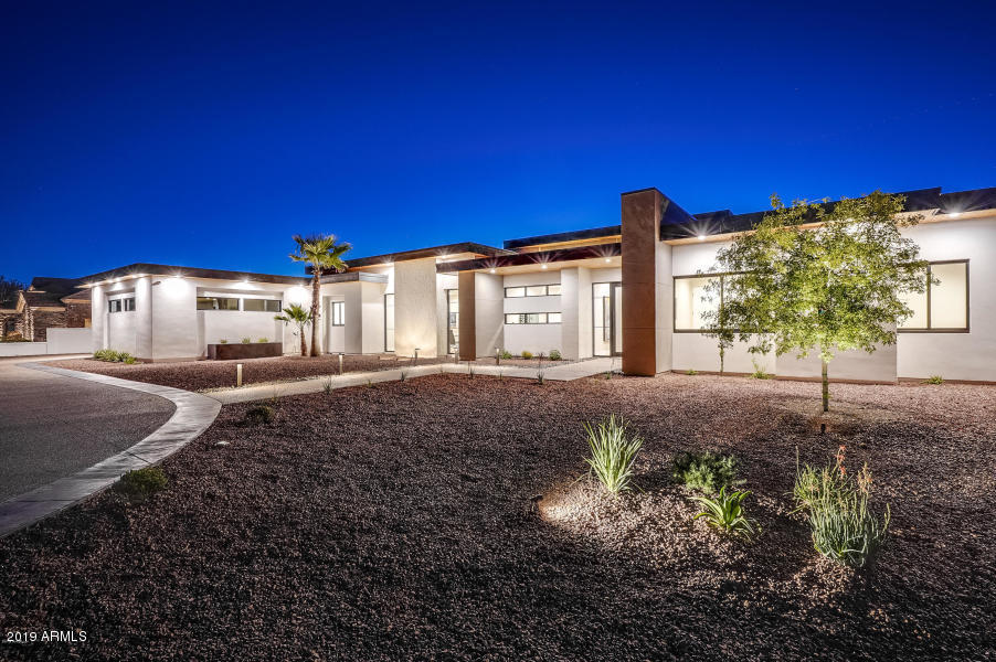 BERNEIL RANCHOS - Residential