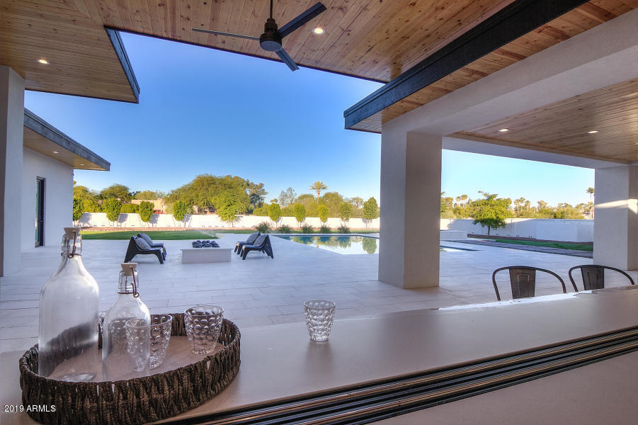 BERNEIL RANCHOS - Residential