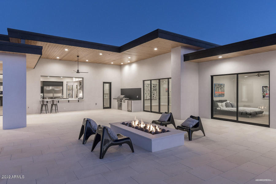 BERNEIL RANCHOS - Residential