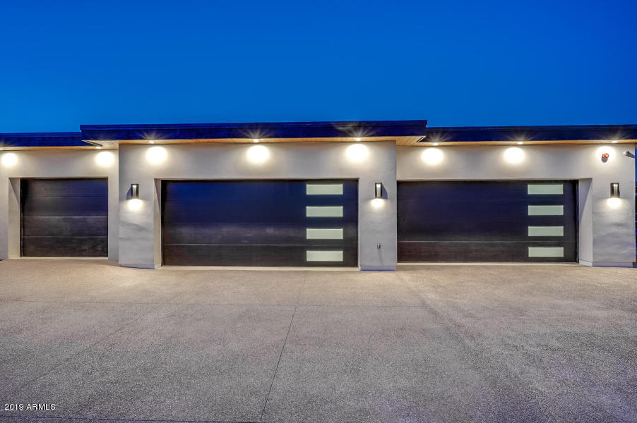BERNEIL RANCHOS - Residential