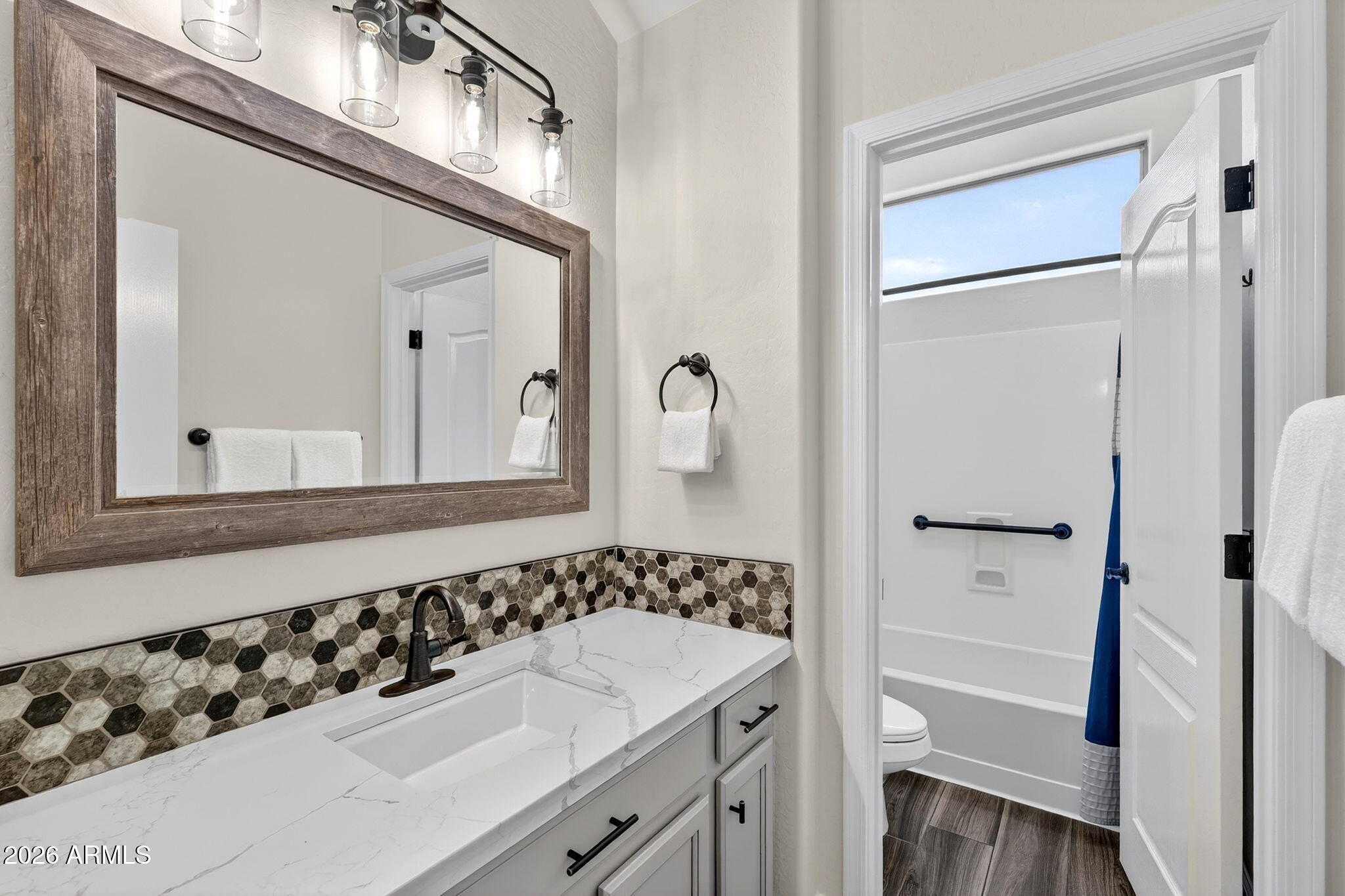 KERBY ESTATES - Residential