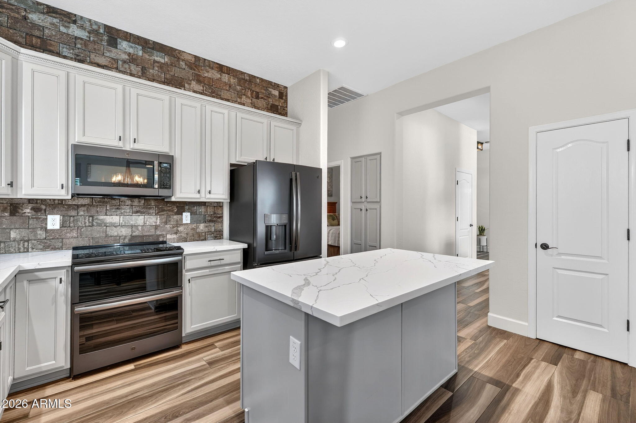 KERBY ESTATES - Residential
