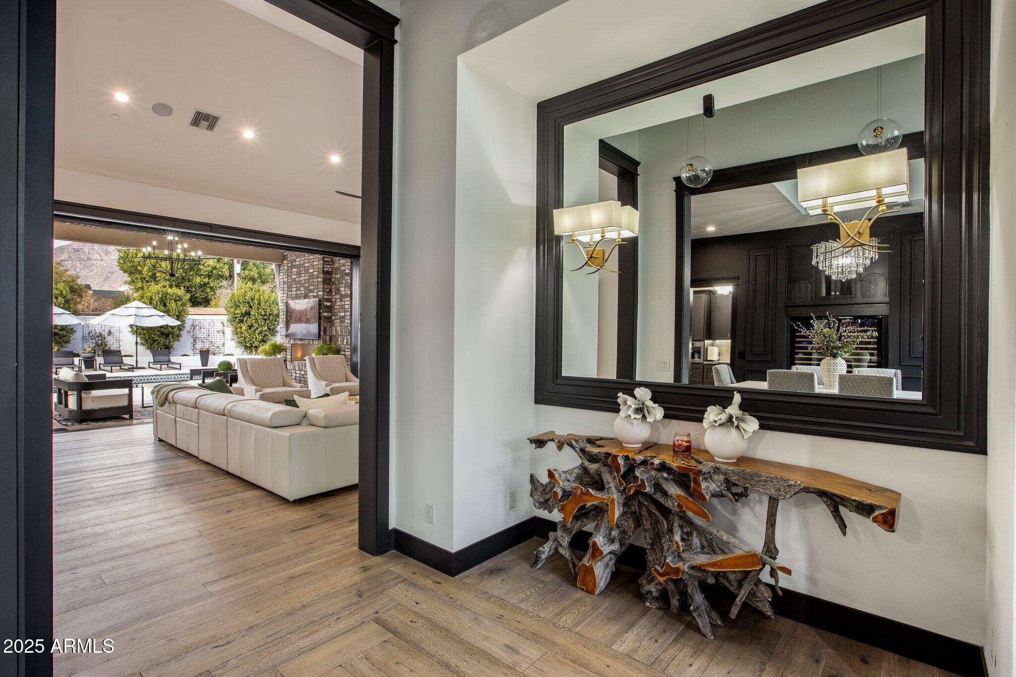 CASA LINDA 2 - Residential