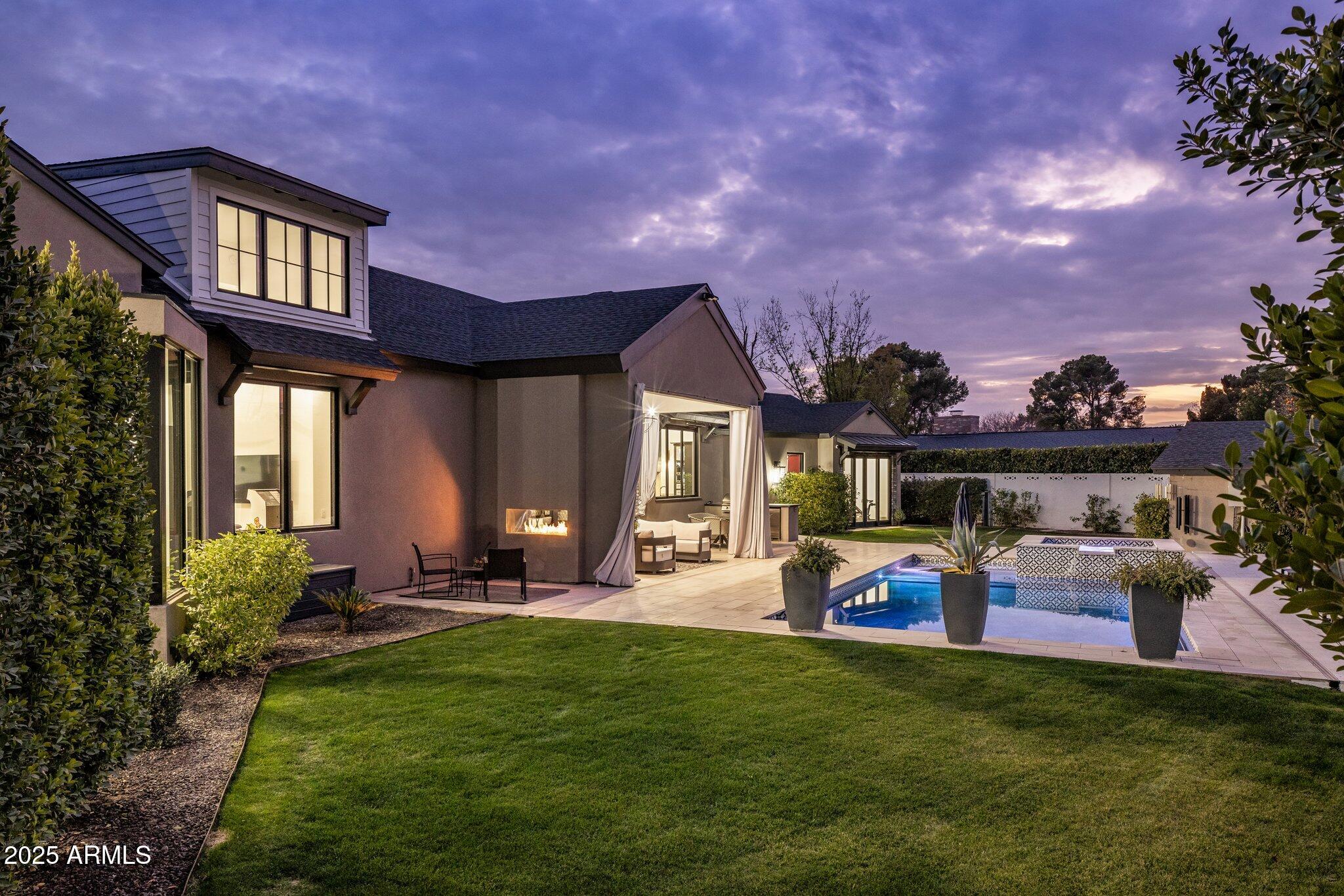 CASA LINDA 2 - Residential