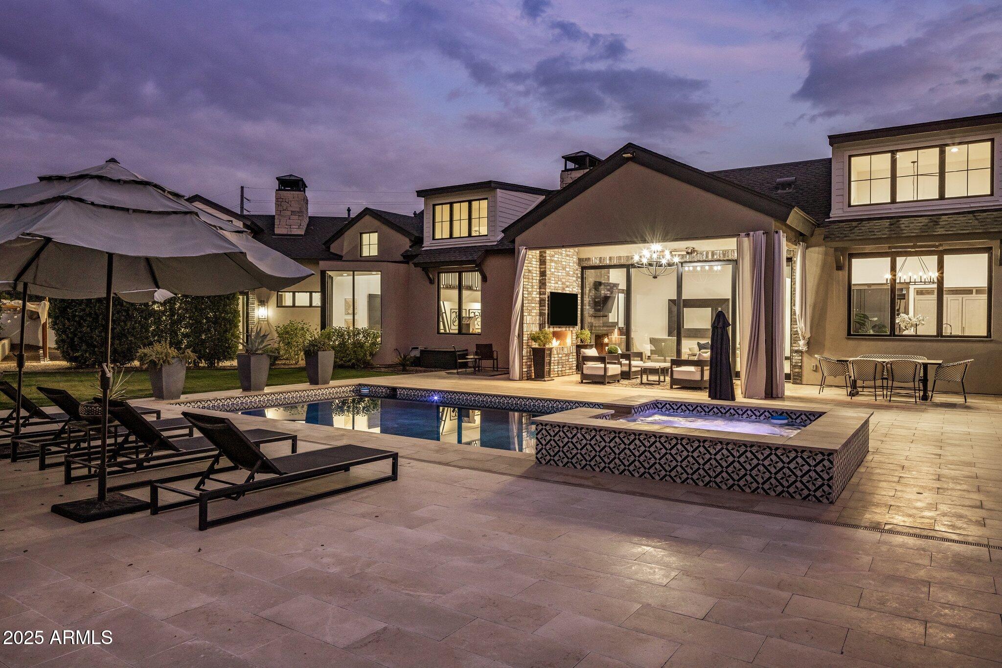 CASA LINDA 2 - Residential