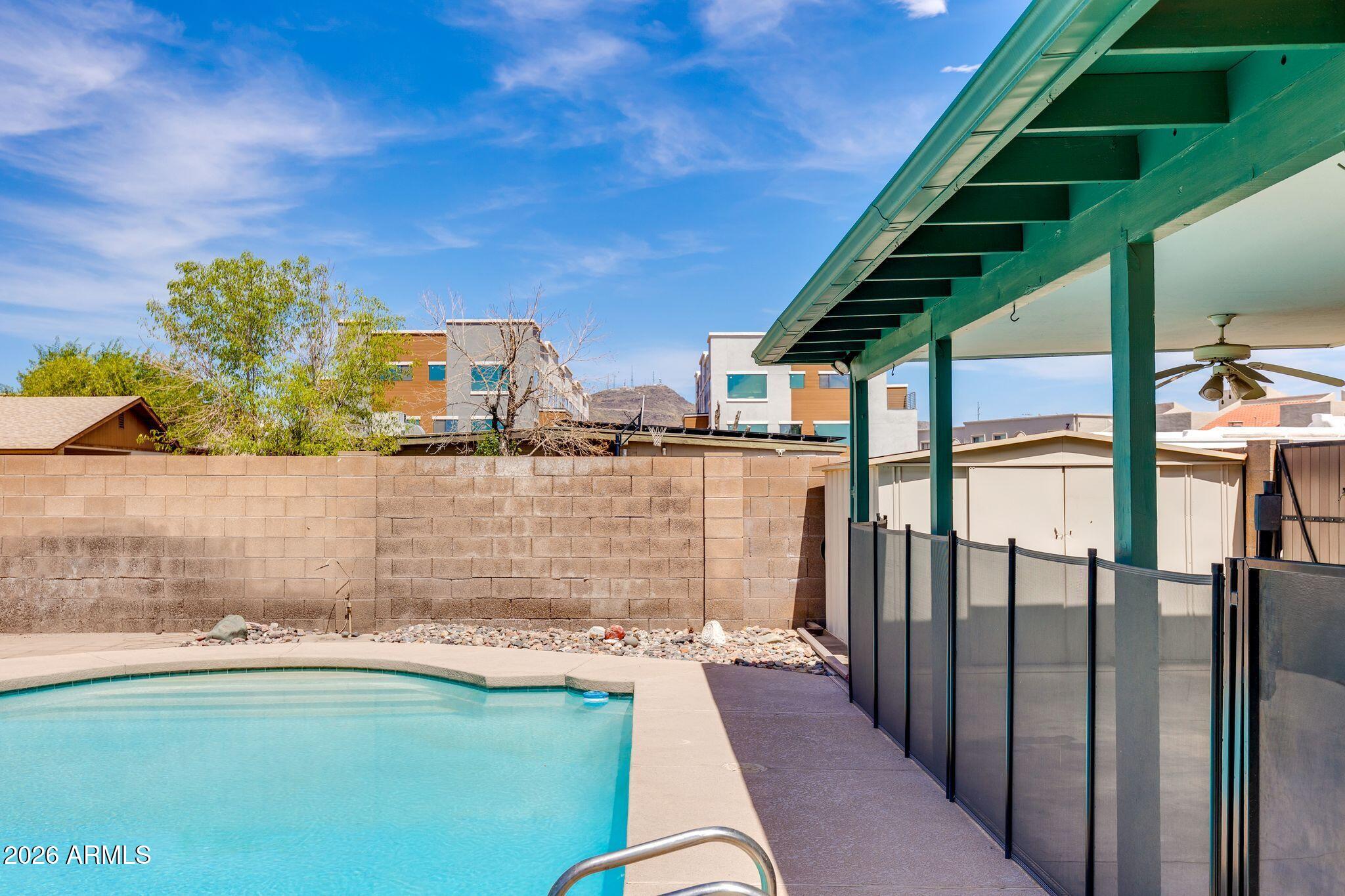 VISTA NORTH NO 2 - Residential