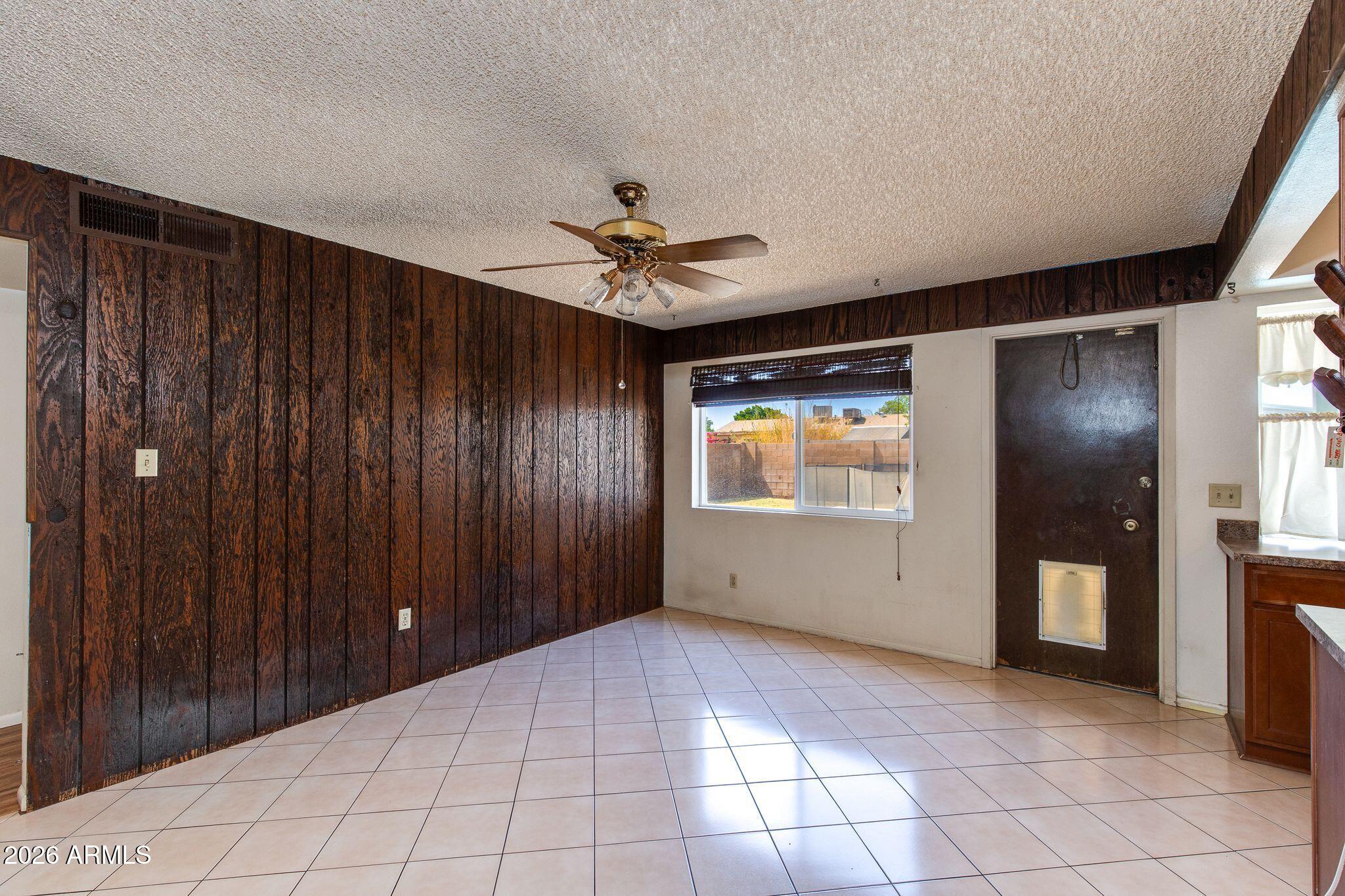 VISTA NORTH NO 2 - Residential