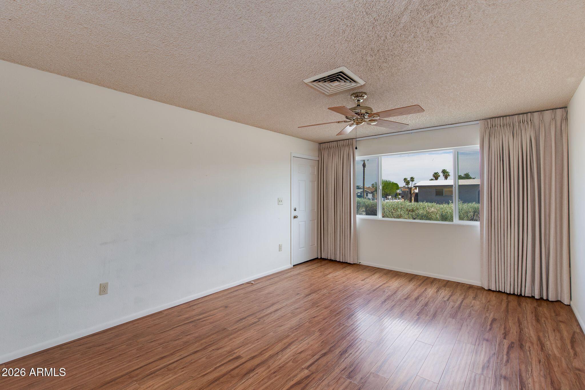 VISTA NORTH NO 2 - Residential