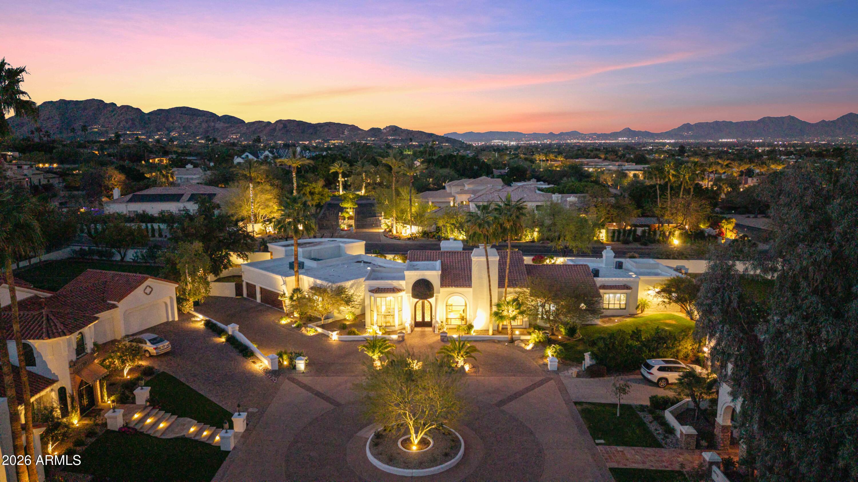 PHOENICIAN ESTATES - Residential