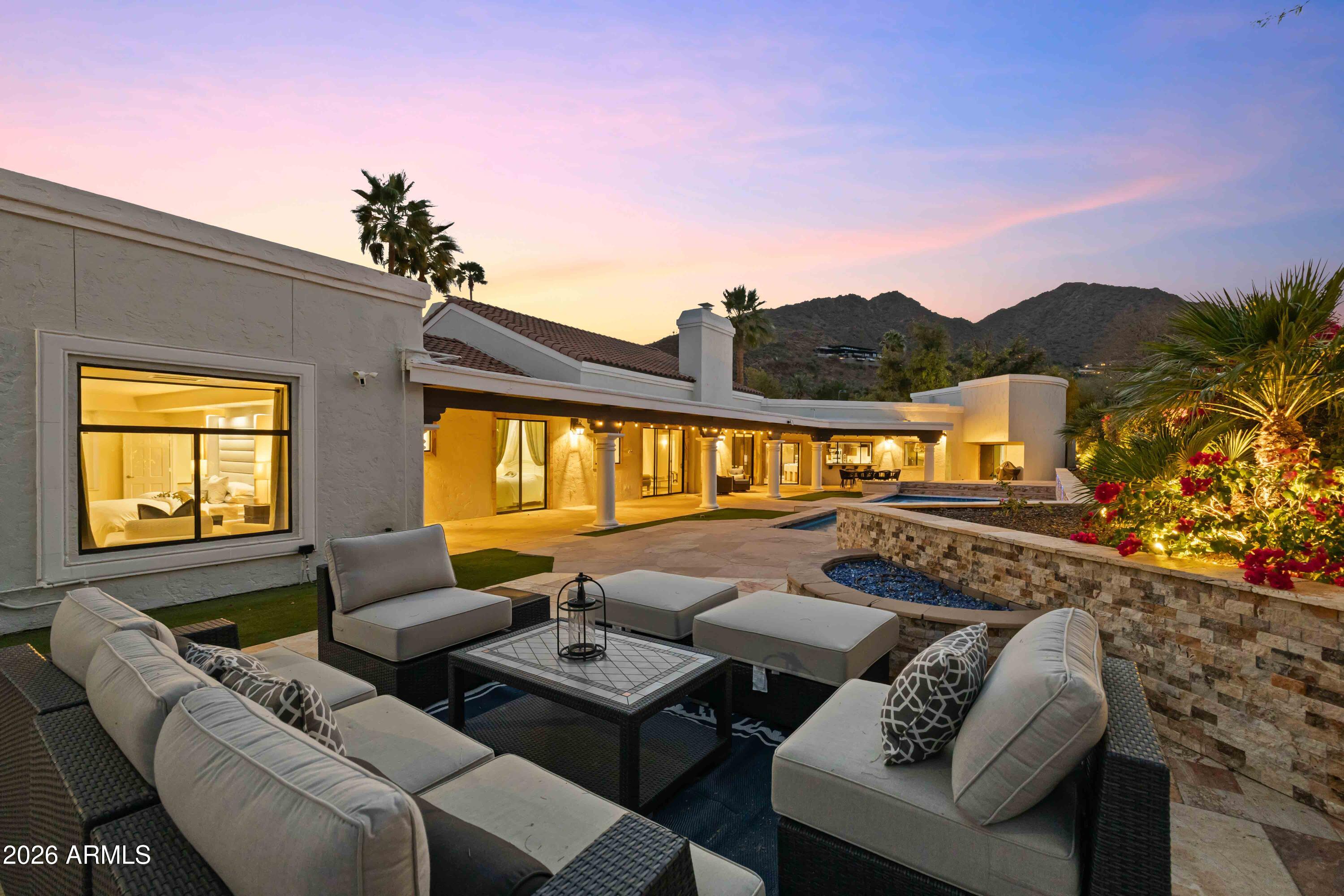 PHOENICIAN ESTATES - Residential
