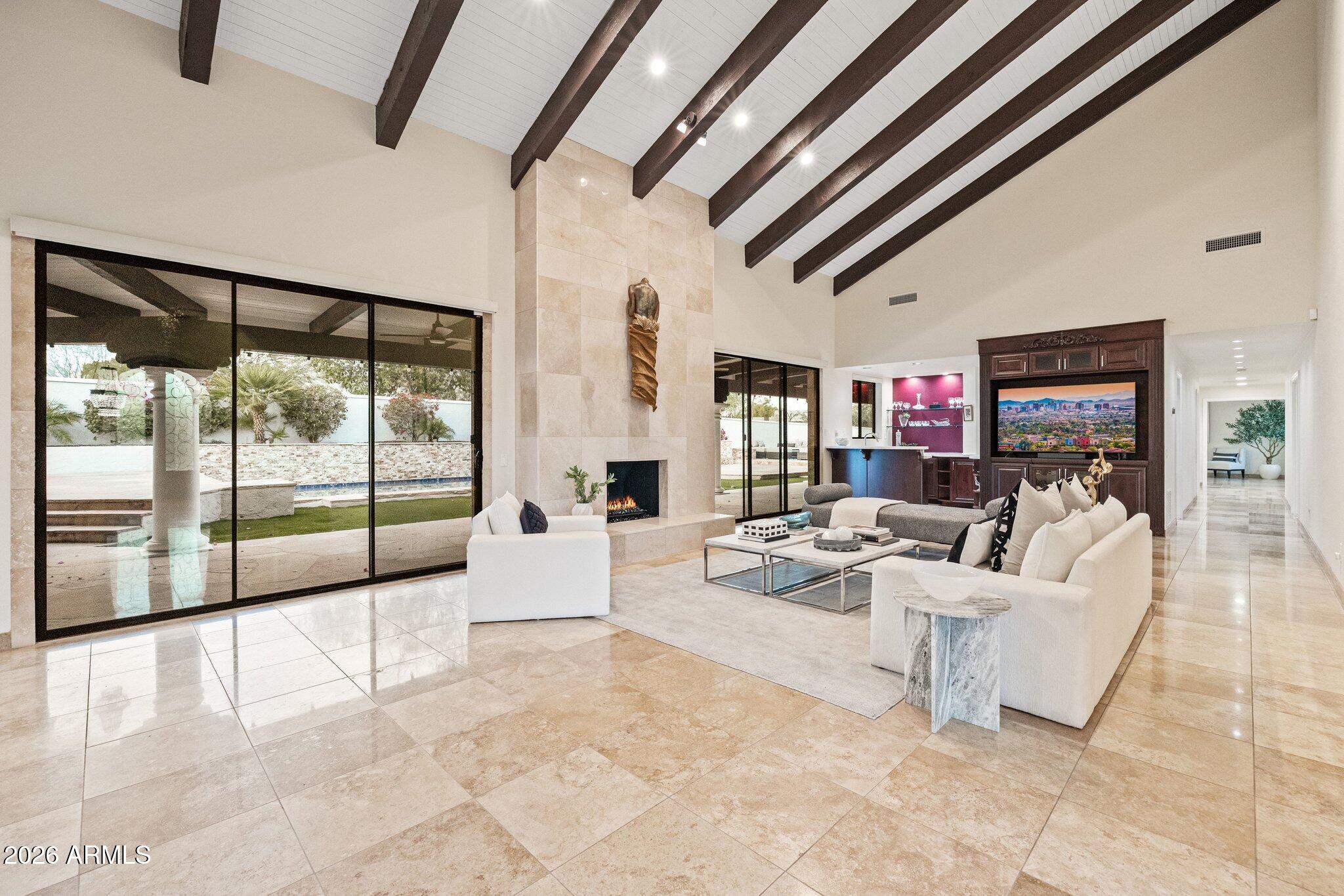 PHOENICIAN ESTATES - Residential