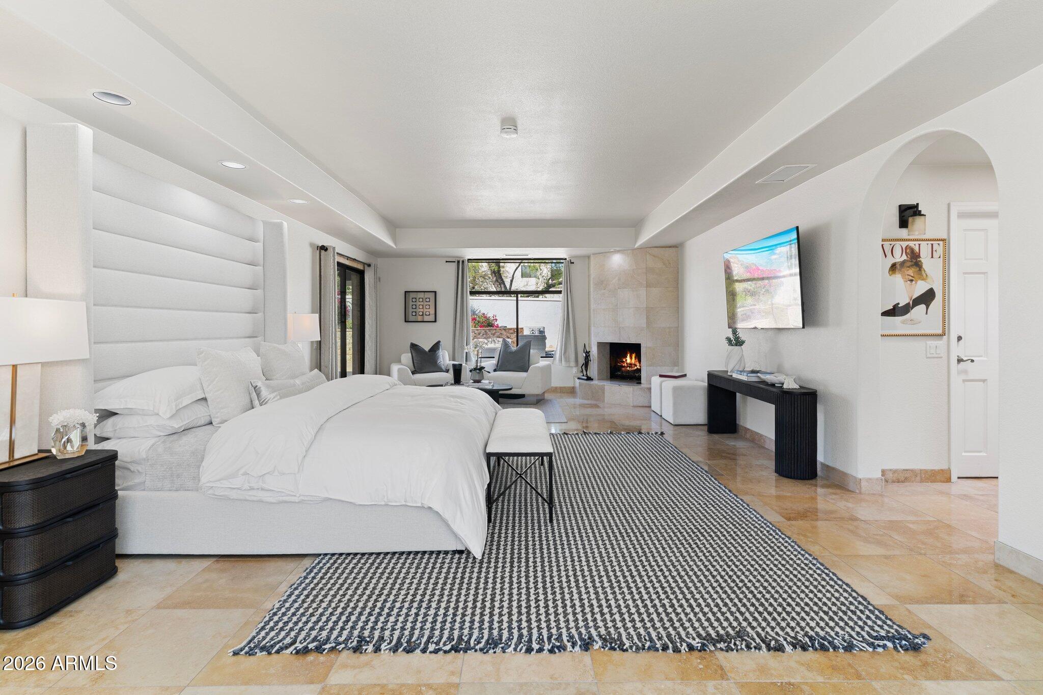 PHOENICIAN ESTATES - Residential