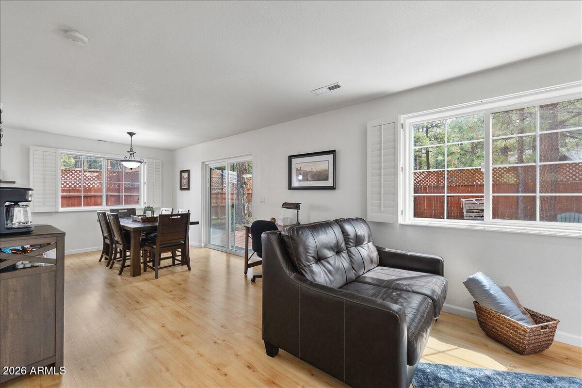 PINEWOOD 1 - Residential