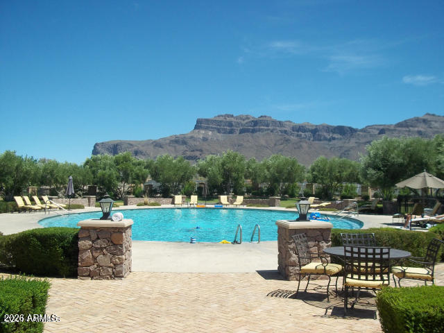 Superstition Mountain - Land