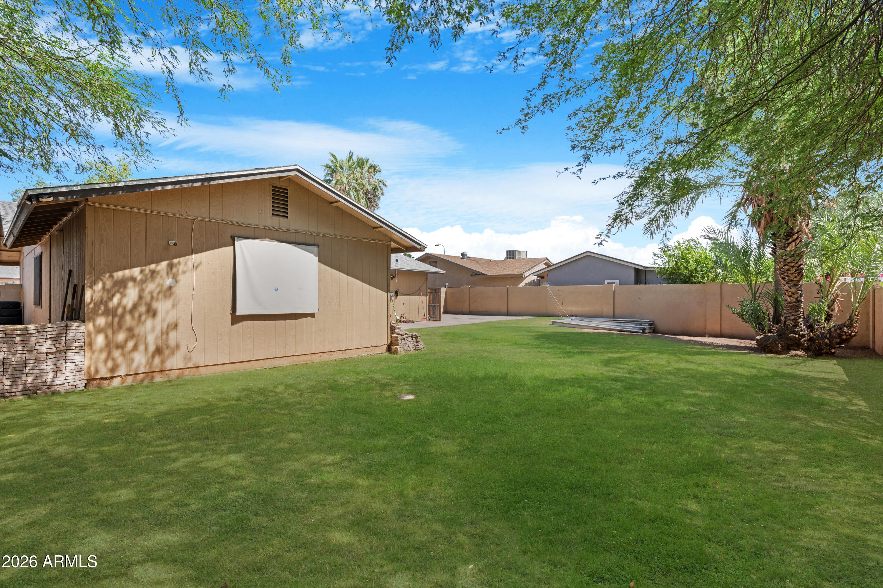 DESERT SANDS GOLF AND COUNTRY CLUB UNIT 8 - Residential