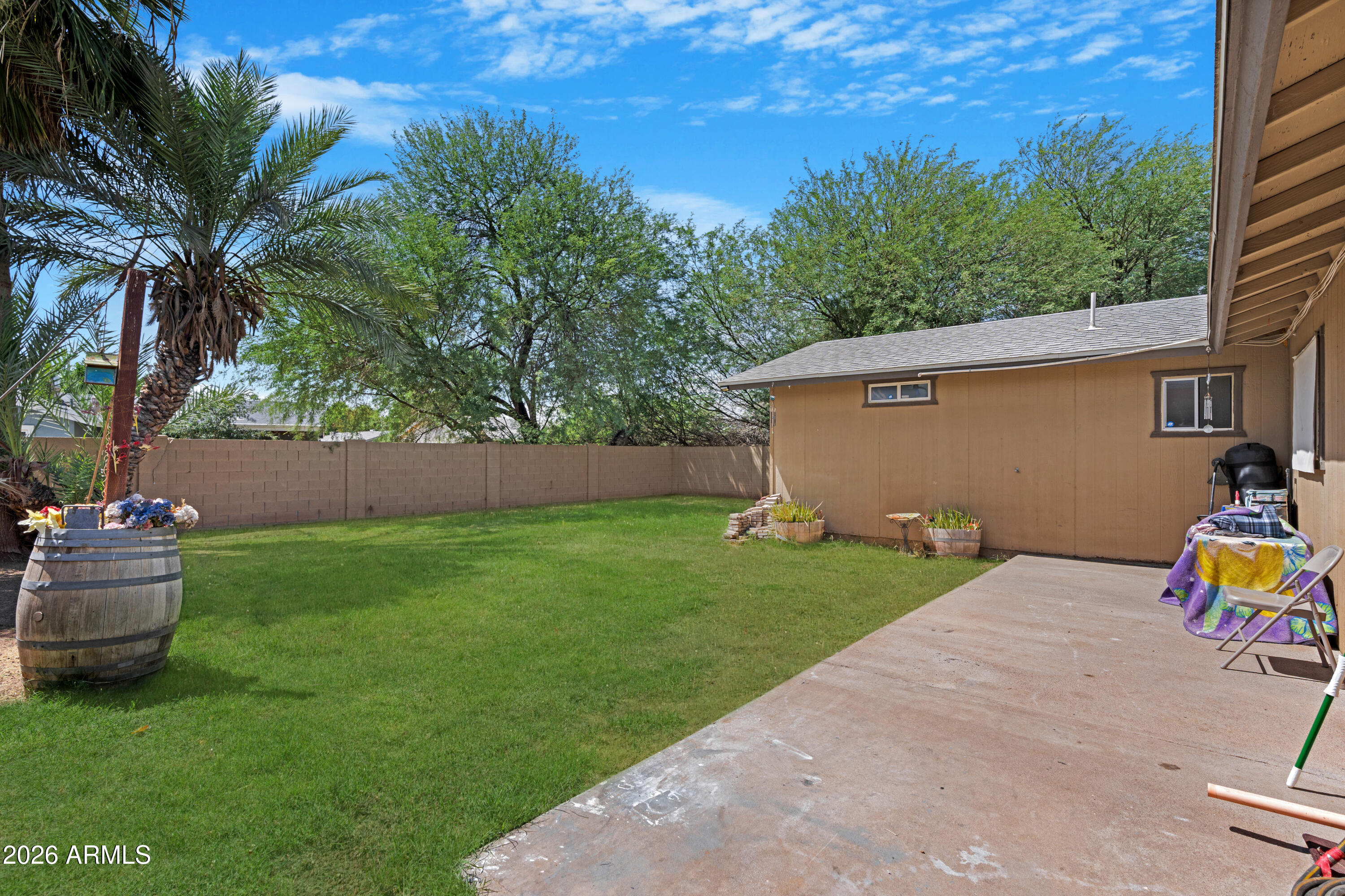 DESERT SANDS GOLF AND COUNTRY CLUB UNIT 8 - Residential
