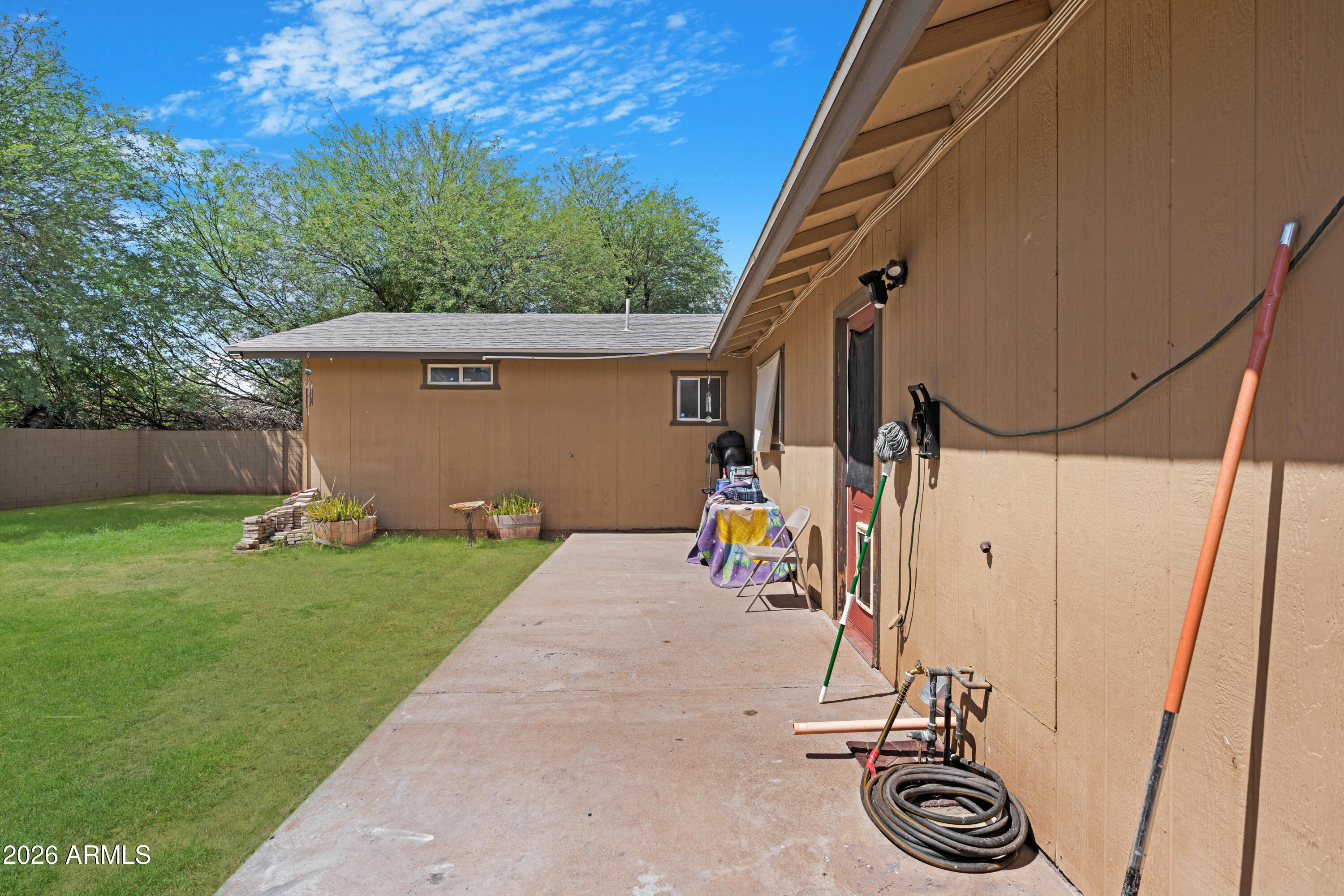DESERT SANDS GOLF AND COUNTRY CLUB UNIT 8 - Residential