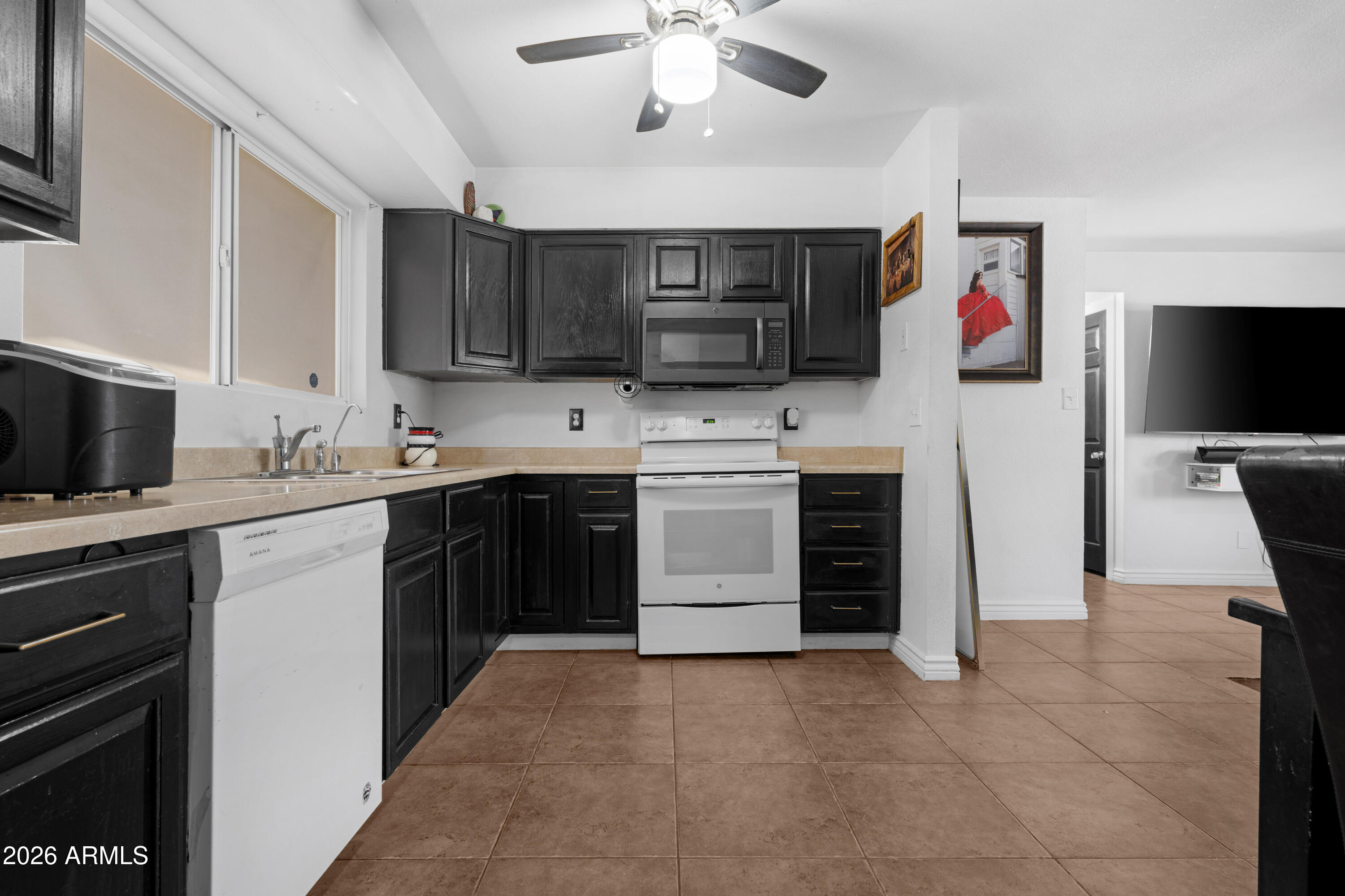 DESERT SANDS GOLF AND COUNTRY CLUB UNIT 8 - Residential