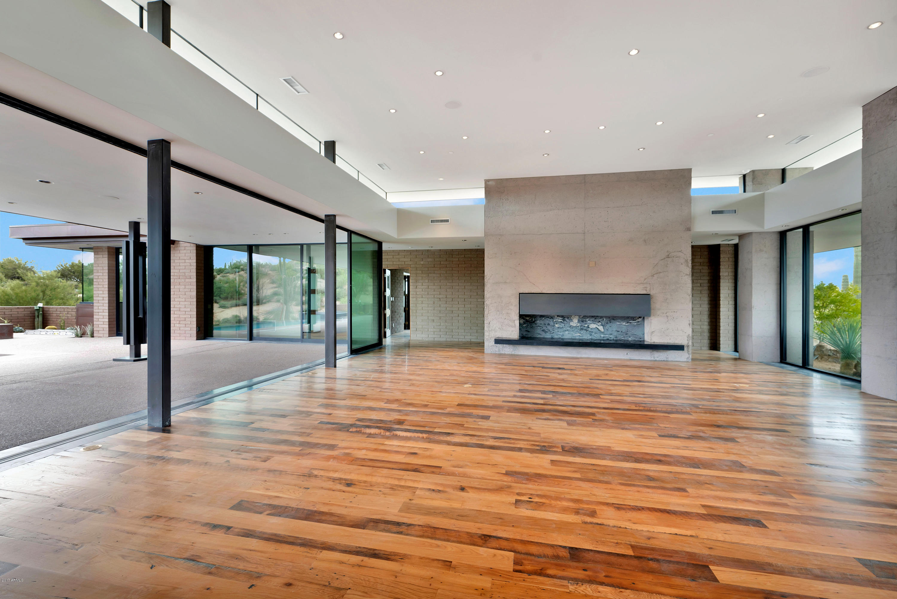 Estancia - Residential