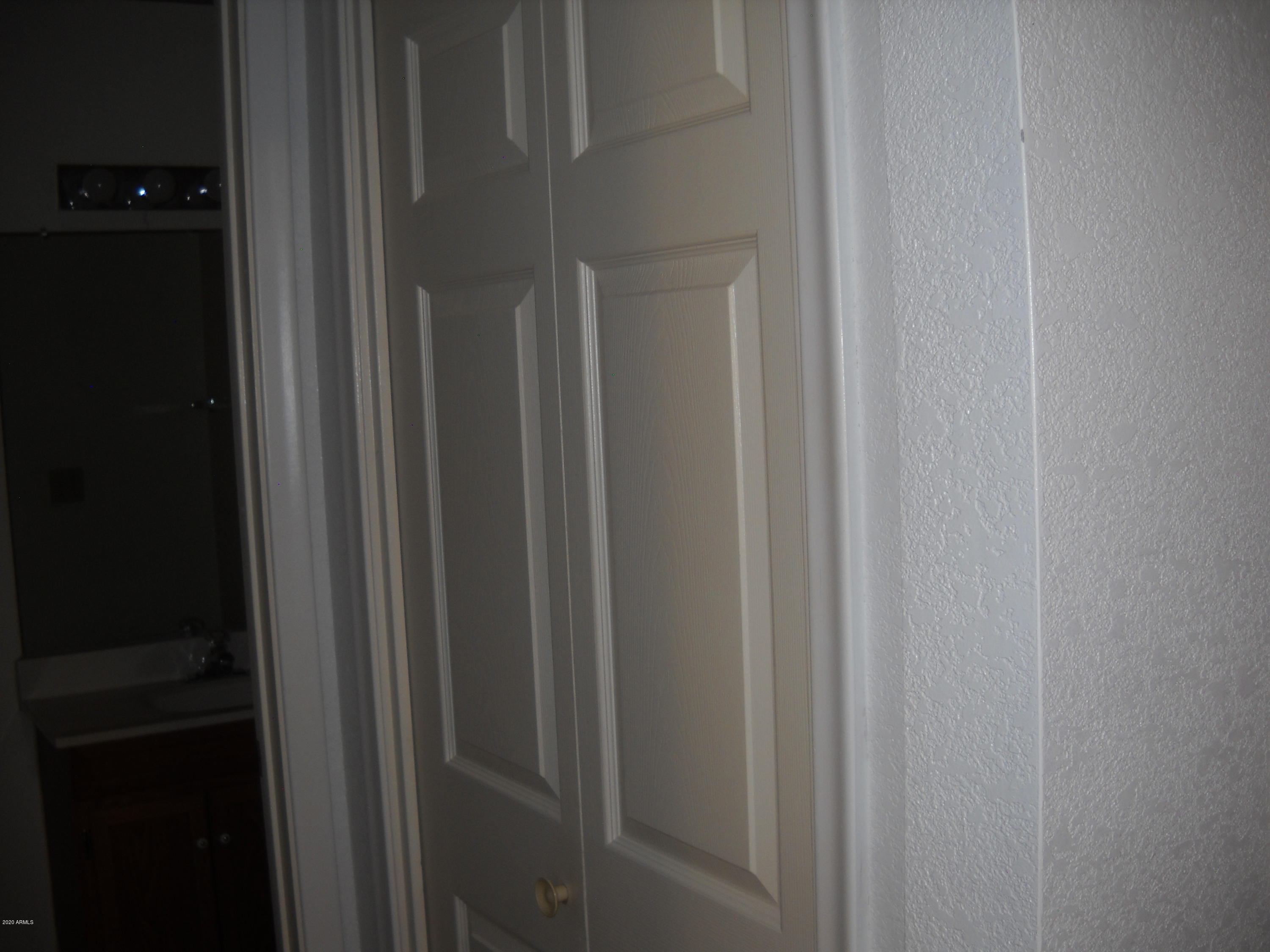 LONDON SQUARE UNIT 2 - Residential