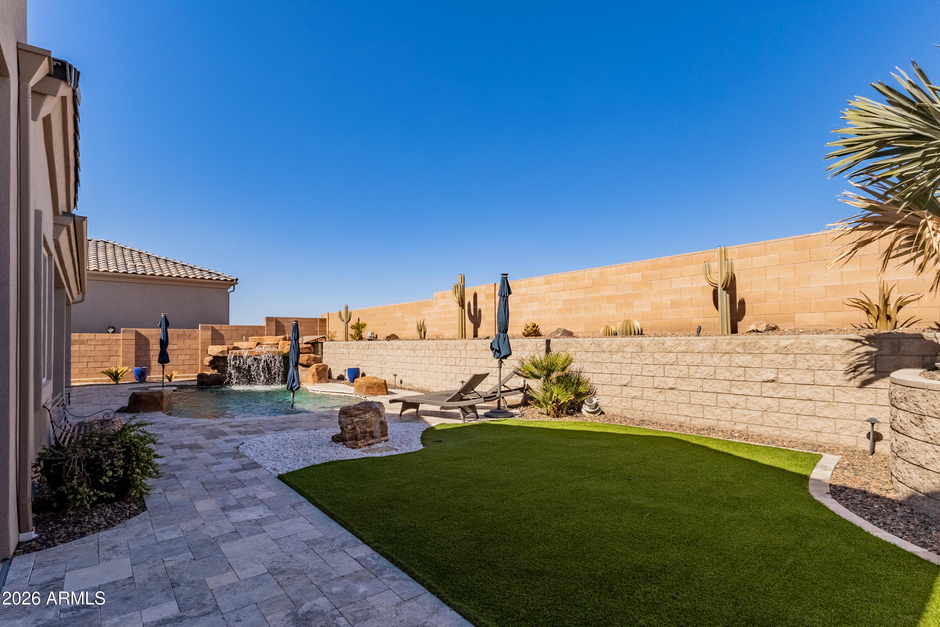 NORTH POINTE SUB PHASE B TRACT 3703-B - Residential