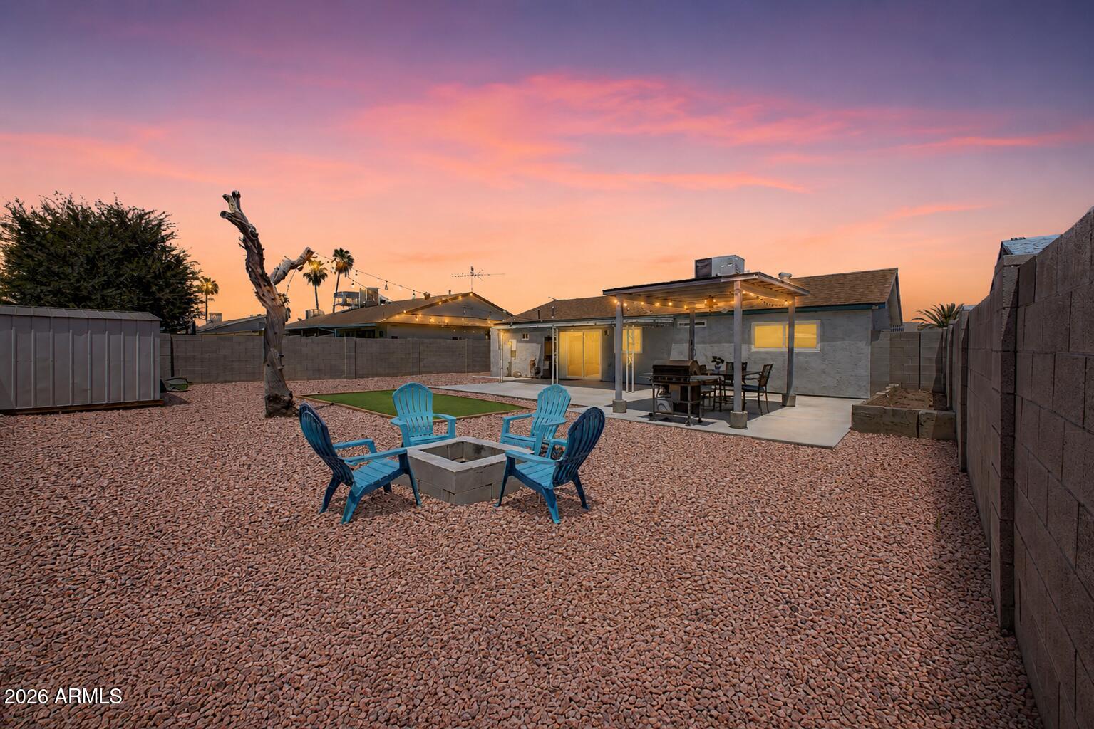 UNION HILLS ESTATES - Residential