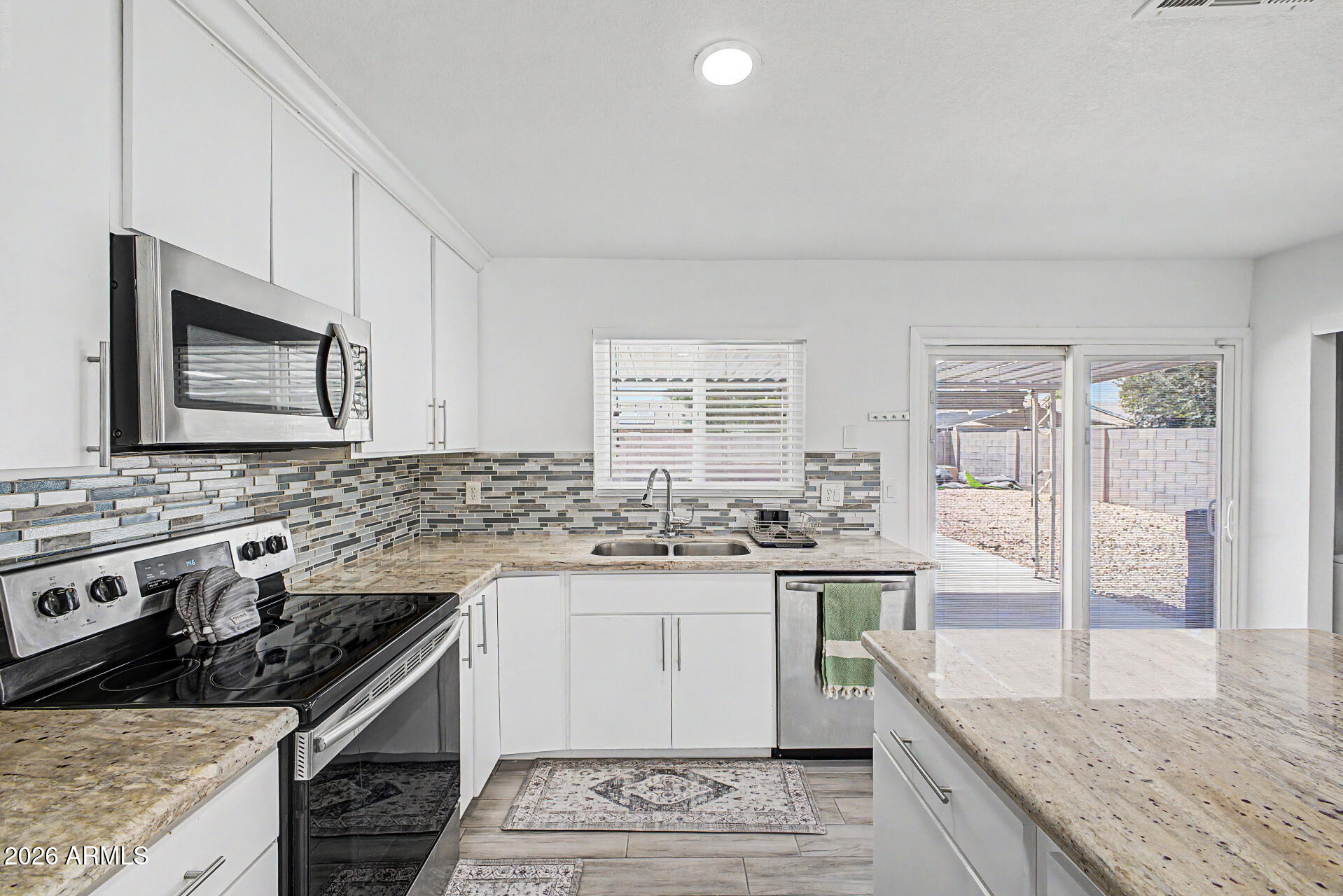 UNION HILLS ESTATES - Residential