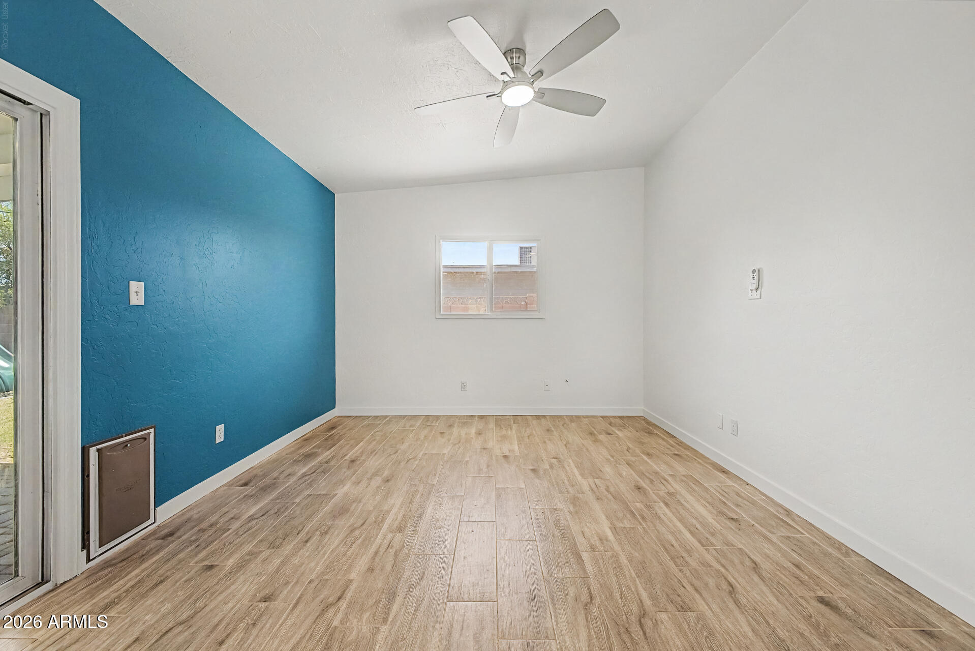 STAR OF PARADISE - Residential