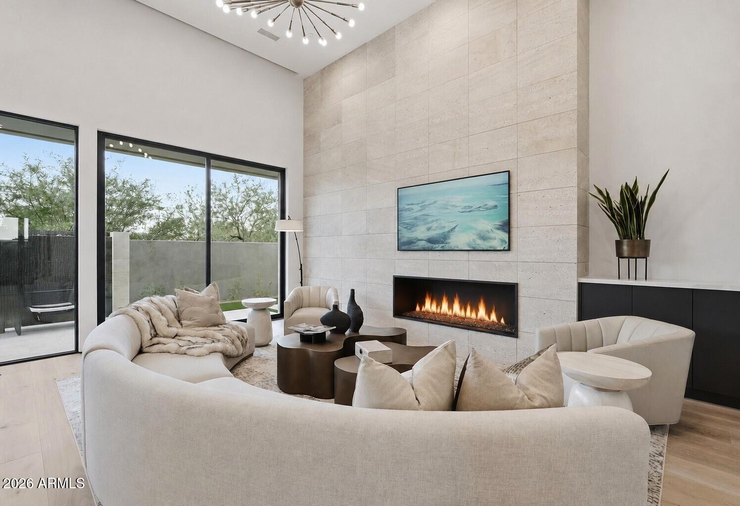 ASCENT AT THE PHOENICIAN THE ESTATES - Residential