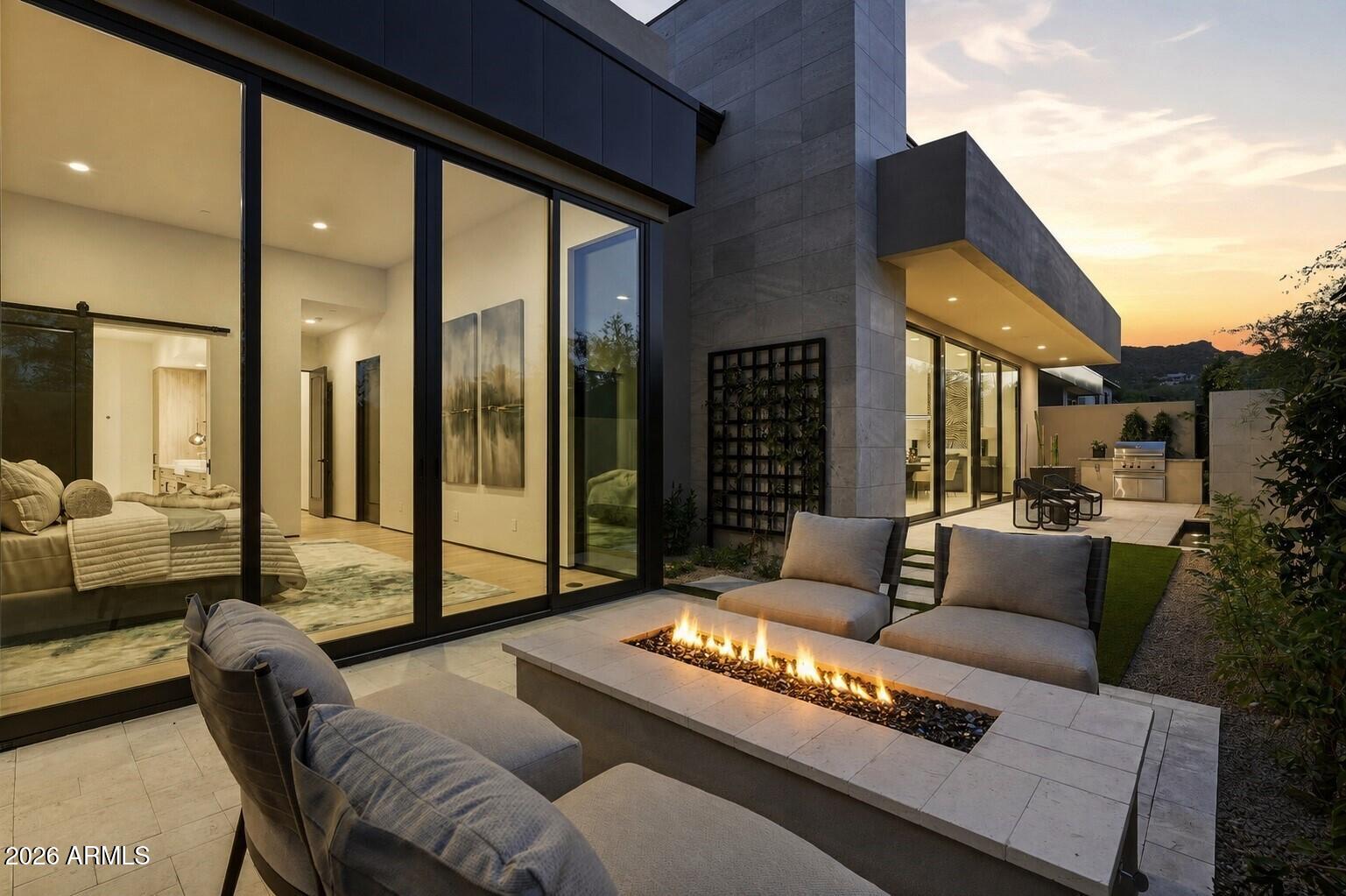 ASCENT AT THE PHOENICIAN THE ESTATES - Residential