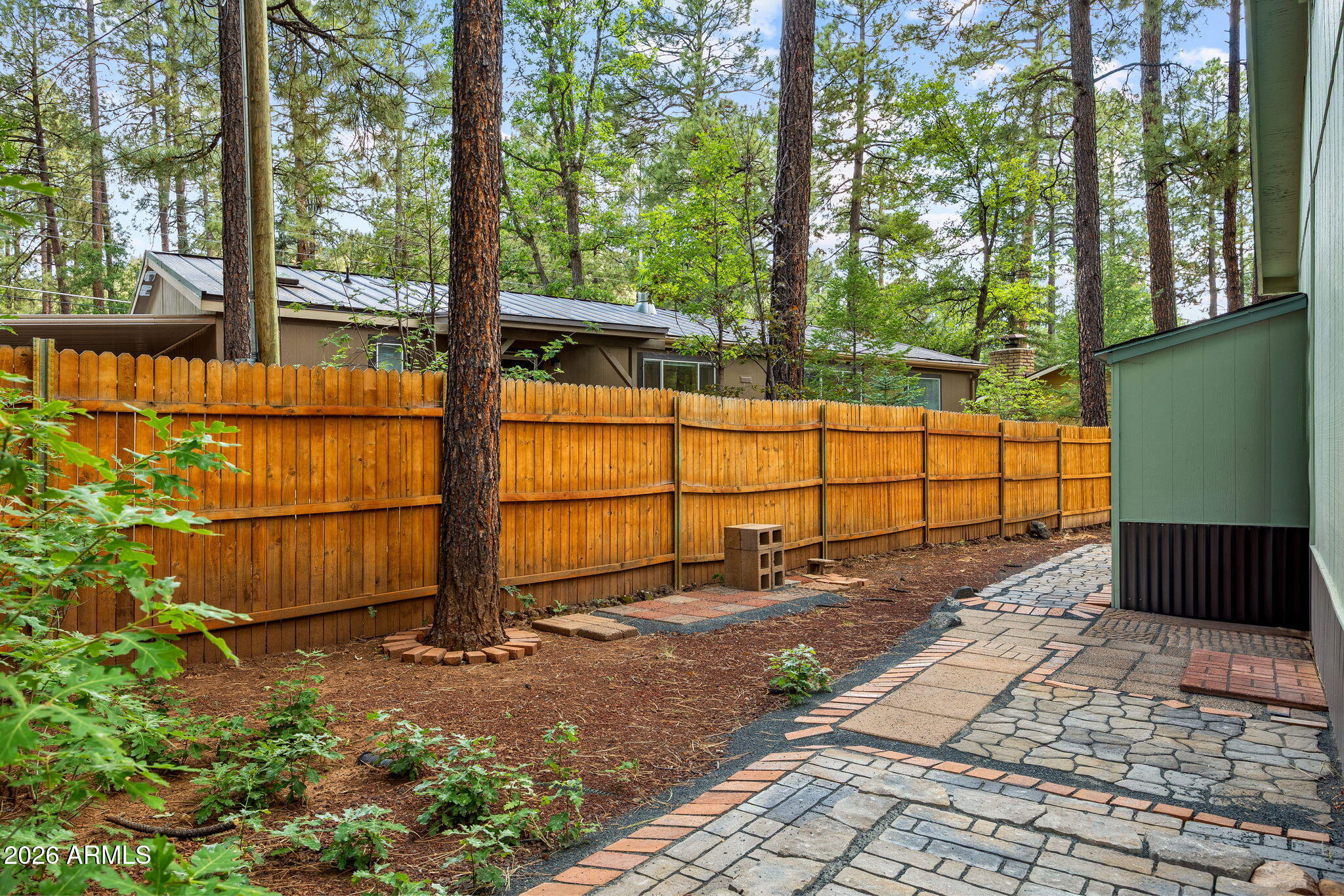WHITE MOUNTAIN CLUB VILLAGE - Residential