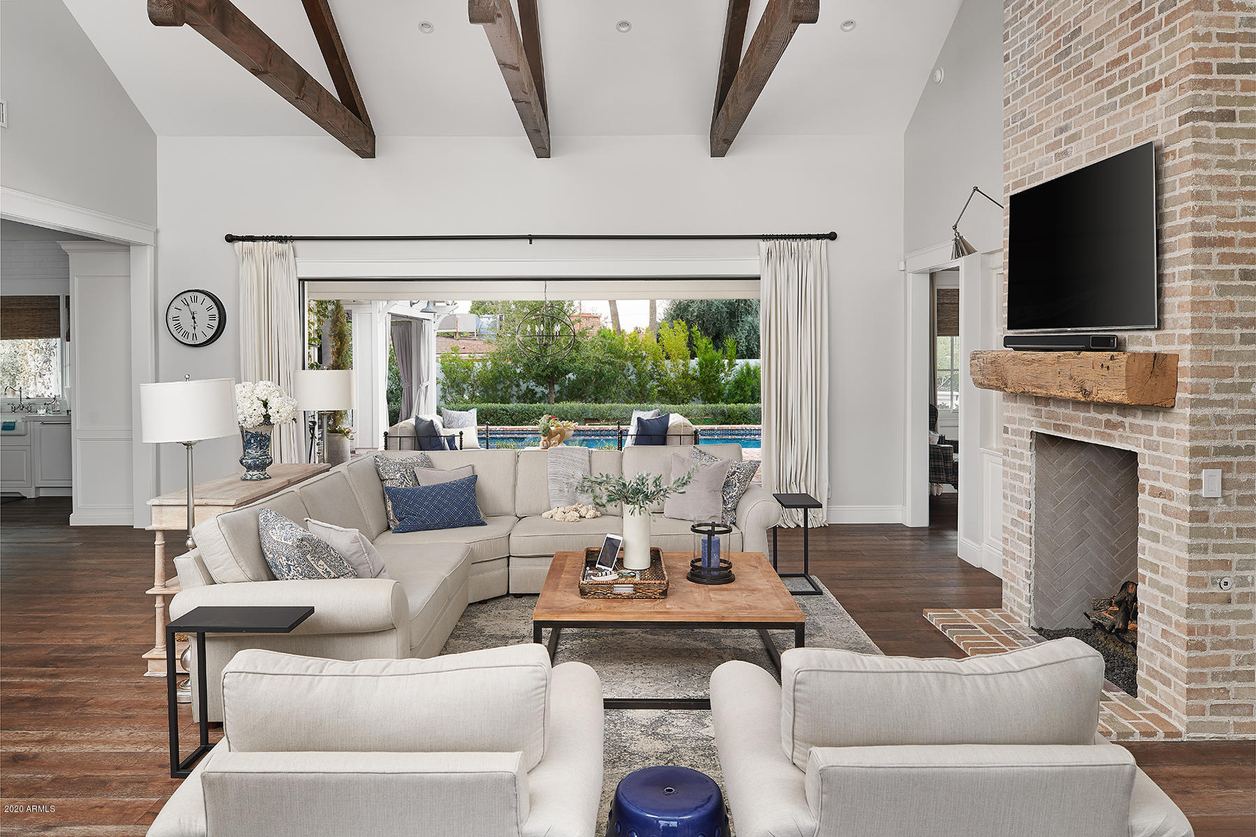 TIERRA FELIZ - Residential