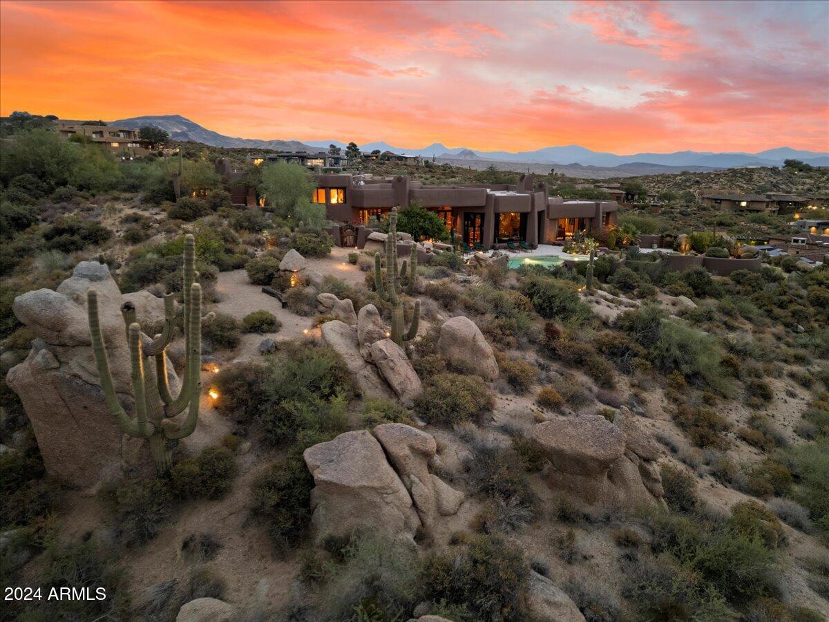 DESERT MOUNTAIN - Residential