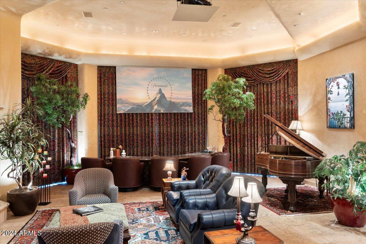 DESERT MOUNTAIN - Residential