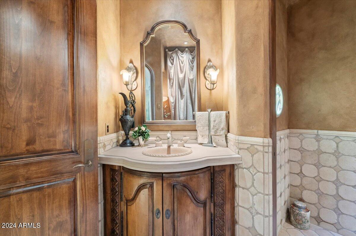 DESERT MOUNTAIN - Residential