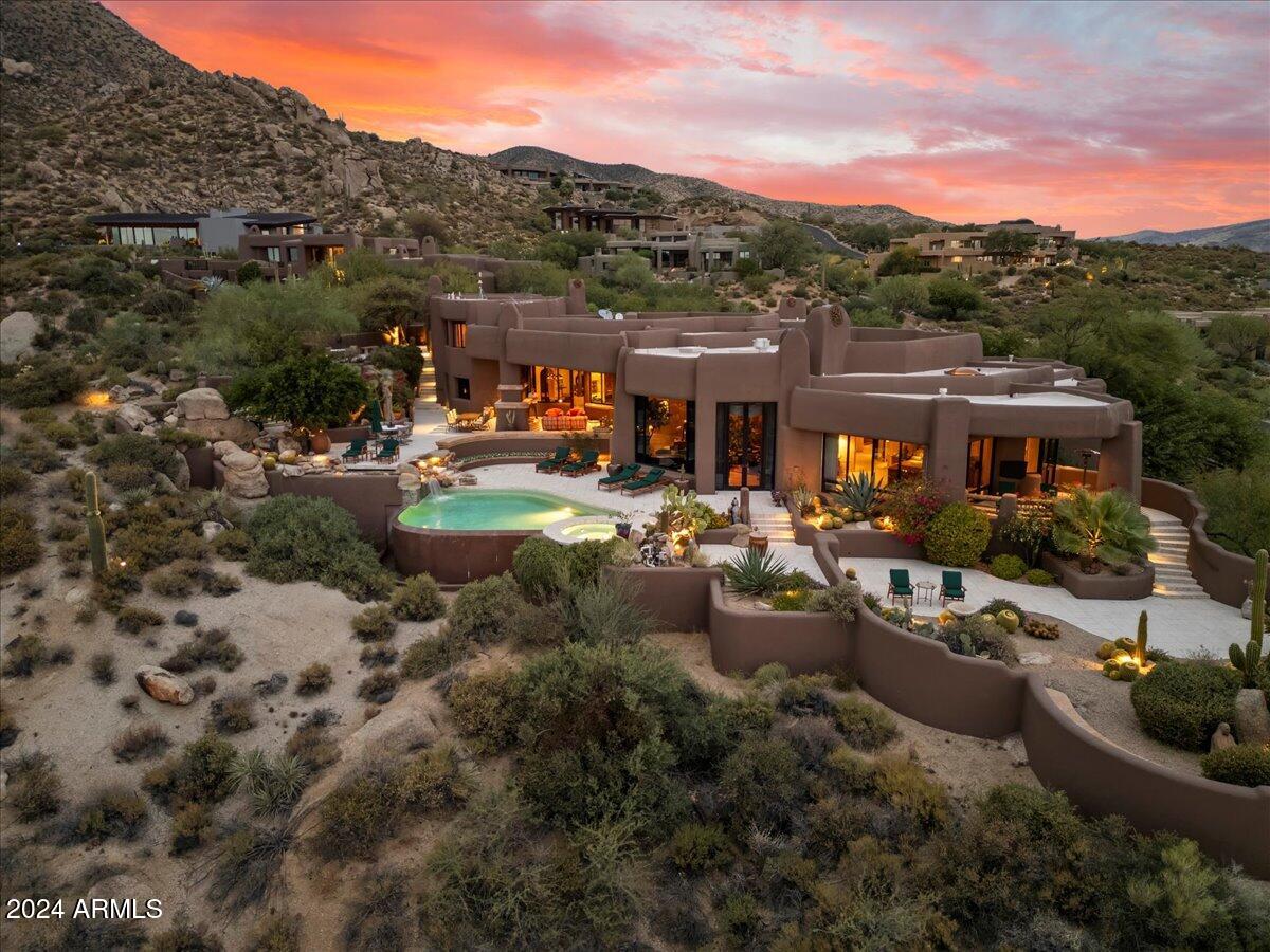 DESERT MOUNTAIN - Residential