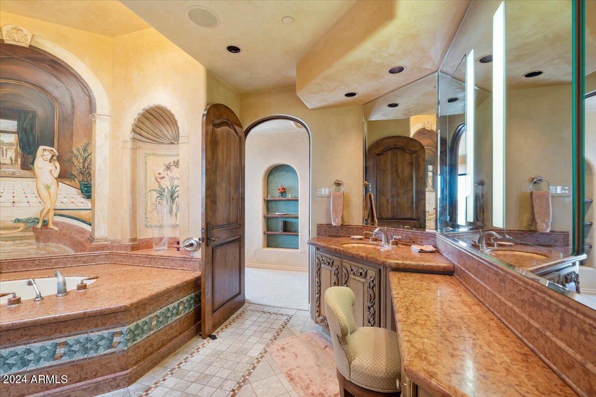 DESERT MOUNTAIN - Residential