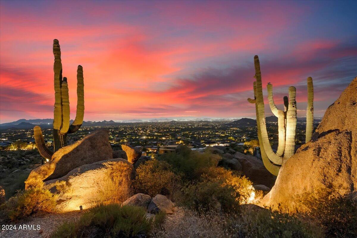 DESERT MOUNTAIN - Residential