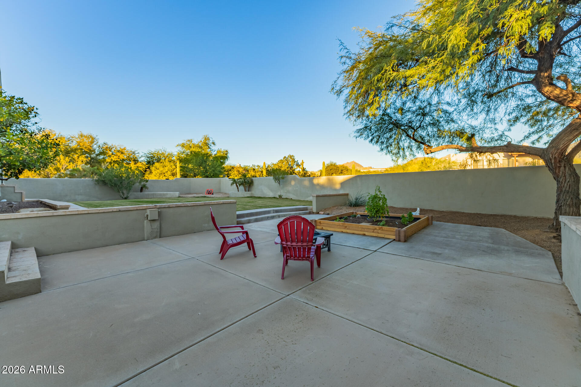 PINNACLE PEAK VISTAS 3 LOT 1-210 TR A-B - Residential